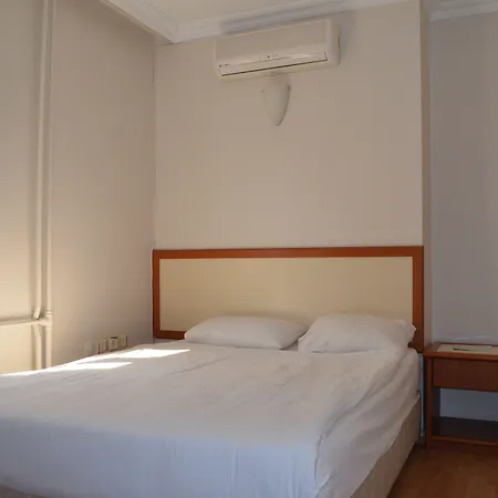 그랜드 밀라노 3* Ayvalı
