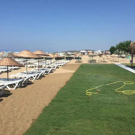 Grand Milano 3* Ayvalı