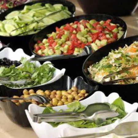 Grand Milano מלון Ayvalı