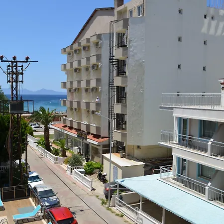 מלון Grand Milano Ayvalı