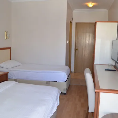 מלון Grand Milano