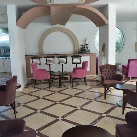 Grand Milano 3* Ayvalı