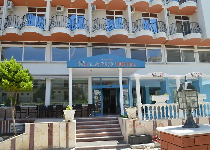 Grand Milano Hotel 3*